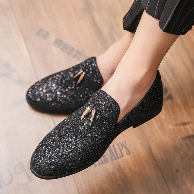 Elegante slip-on schoenen met glitters en kwastjes