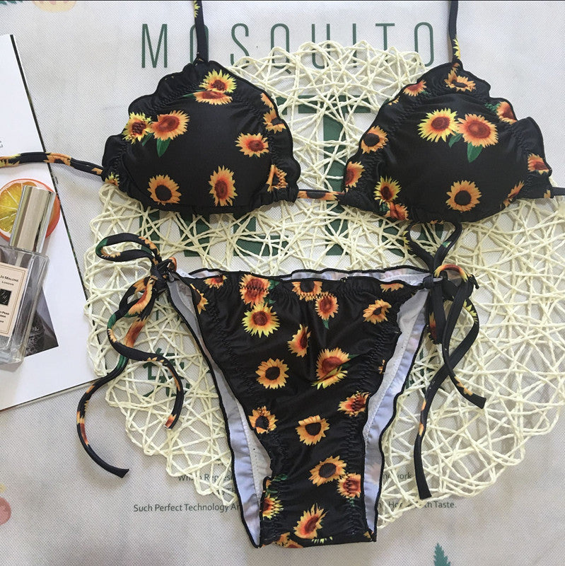 Stylischer Sonnenblumen-Bikini