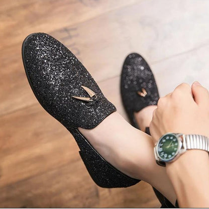 Elegante slip-on schoenen met glitters en kwastjes