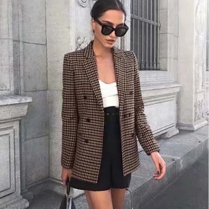 Blazer mit doppelten Knöpfen