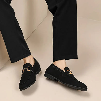 Wildleder-Loafer mit Metallschnalle