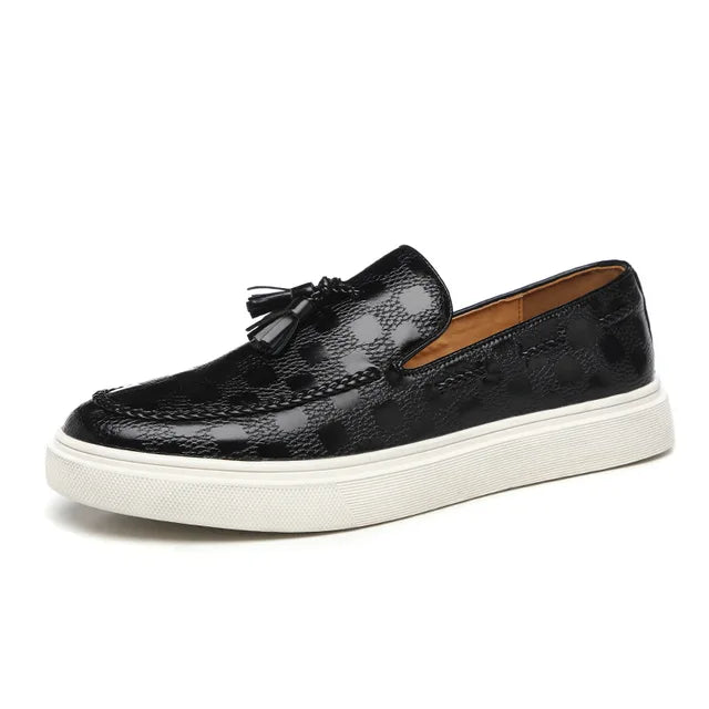 Britische Loafer mit Quasten