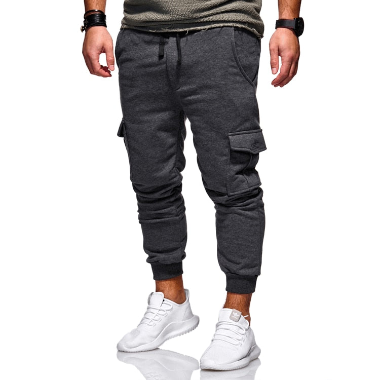 Bequeme Jogginghose mit schmaler Passform