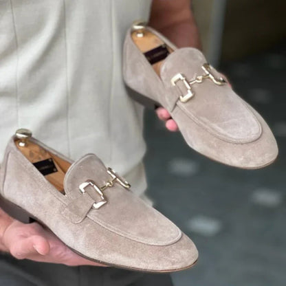 Wildleder-Loafer mit Metallschnalle