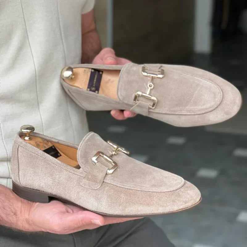 Wildleder-Loafer mit Metallschnalle