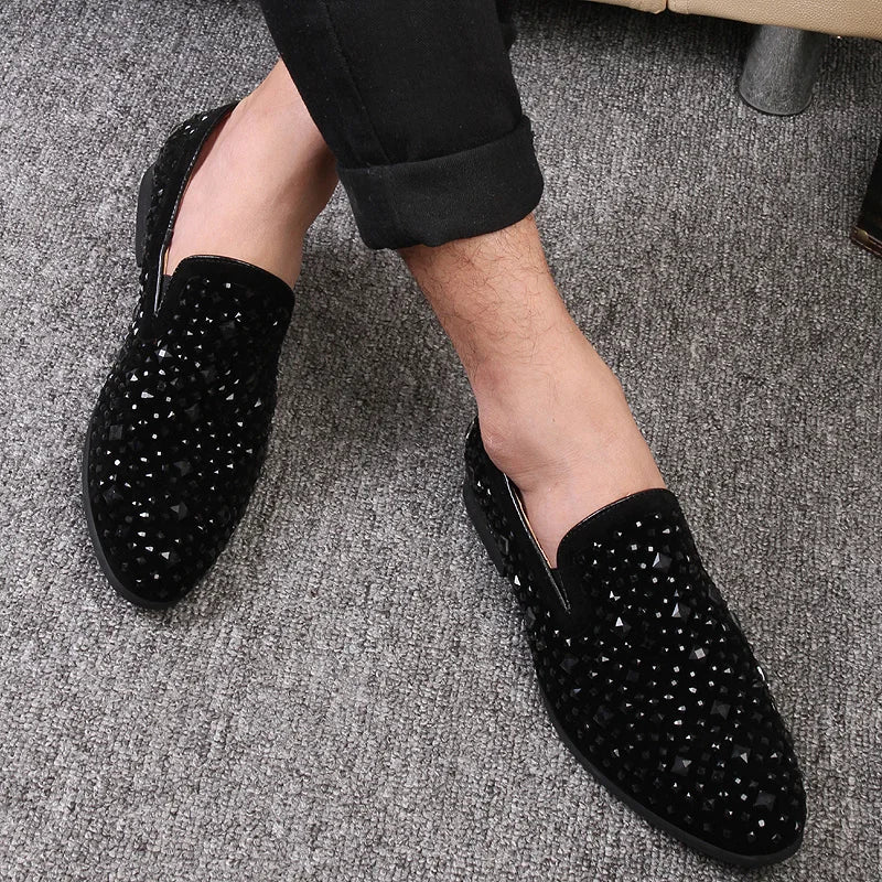 Elegante slip-on schoen met uitgesneden detail