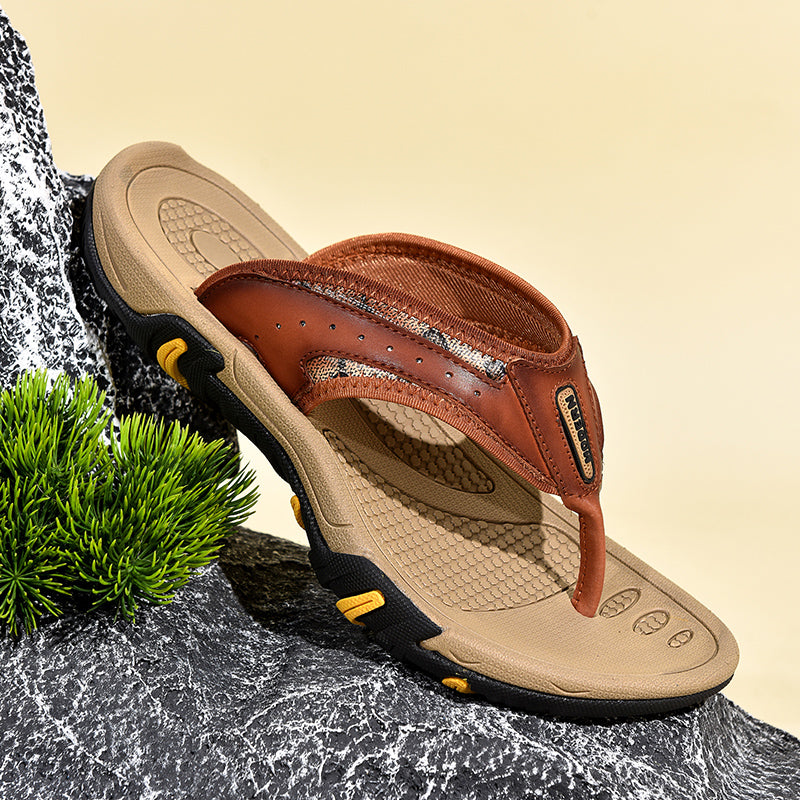 Atmungsaktive und bequeme flache Outdoor-Sandalen für Männer