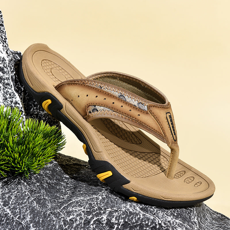 Atmungsaktive und bequeme flache Outdoor-Sandalen für Männer