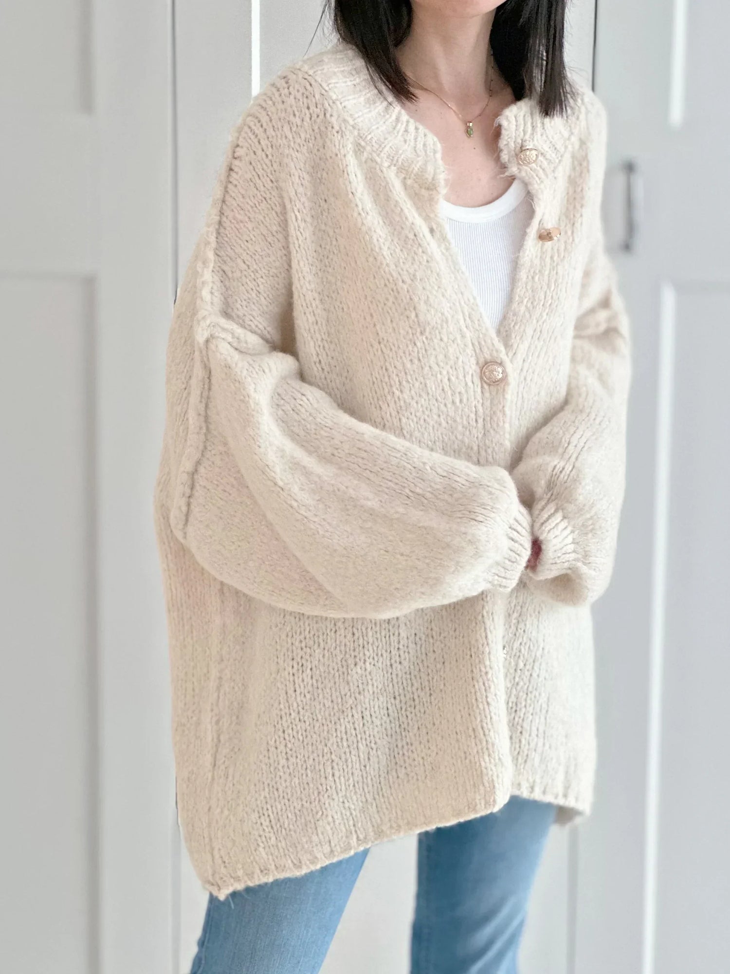 ALEXY - Kuschelige Strickjacke für Frauen