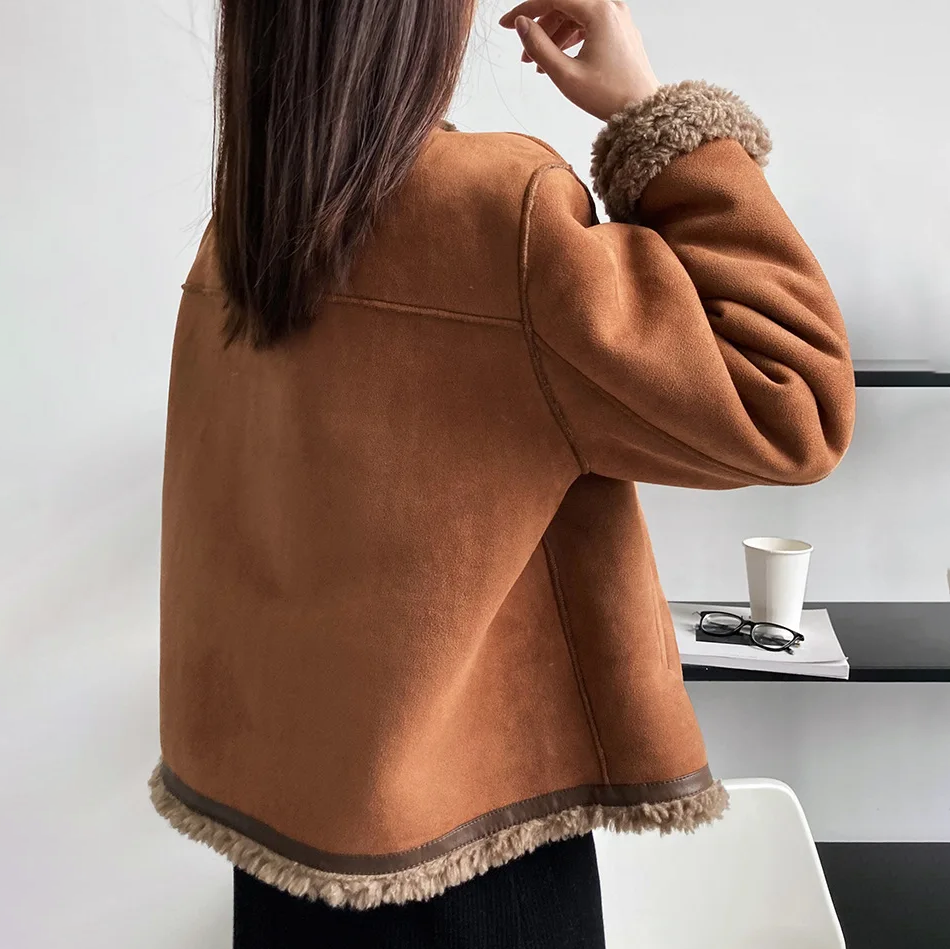 TOTÊME JACKE MIT SHERPA-FUTTER VON LILIAN-THOURAM