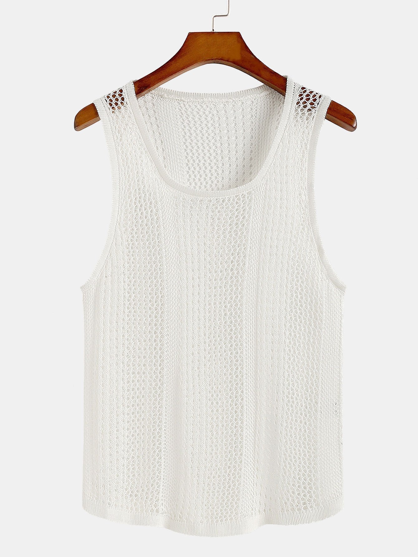 Tanktop aus einem strukturierten Strickpullover